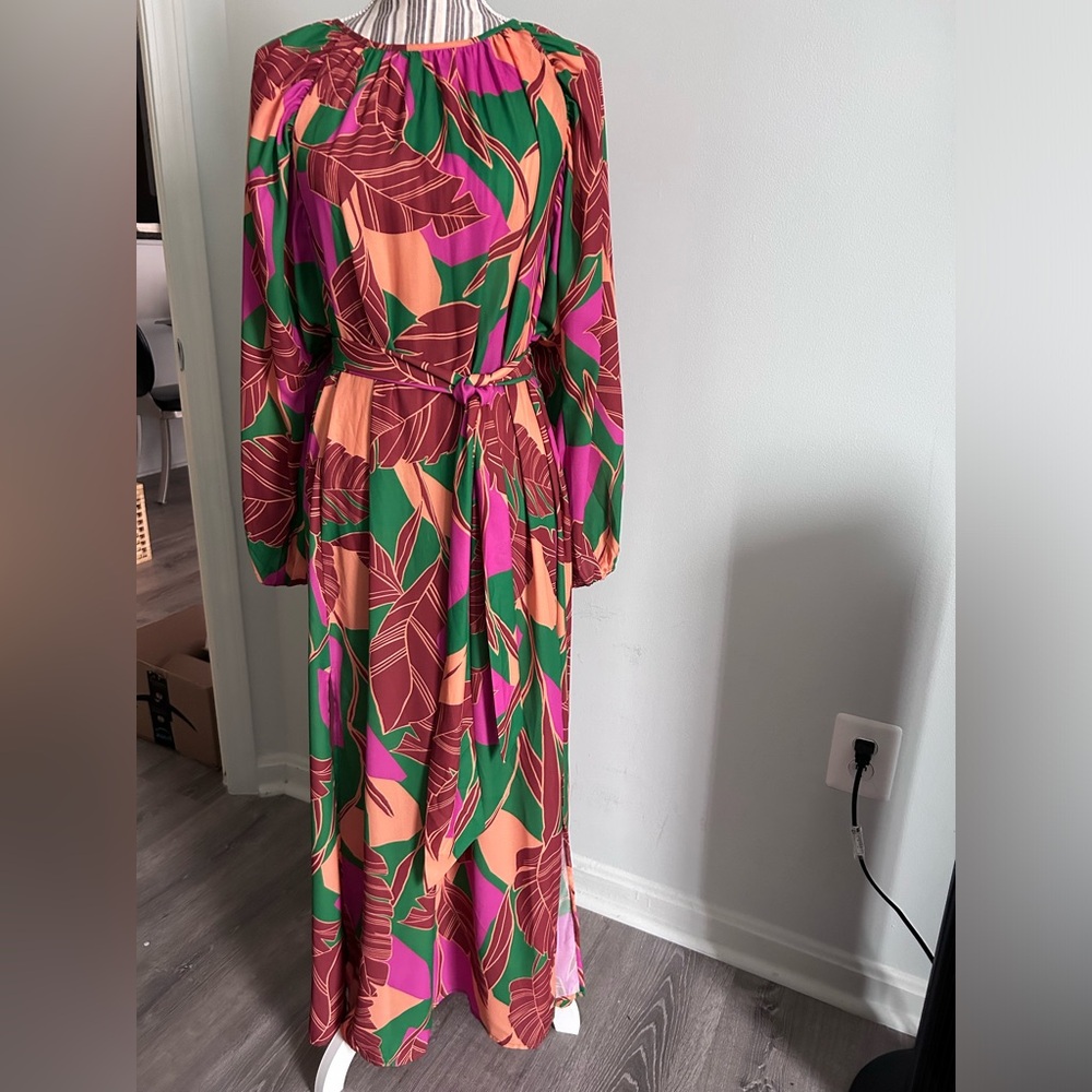 Flying Tomato dress